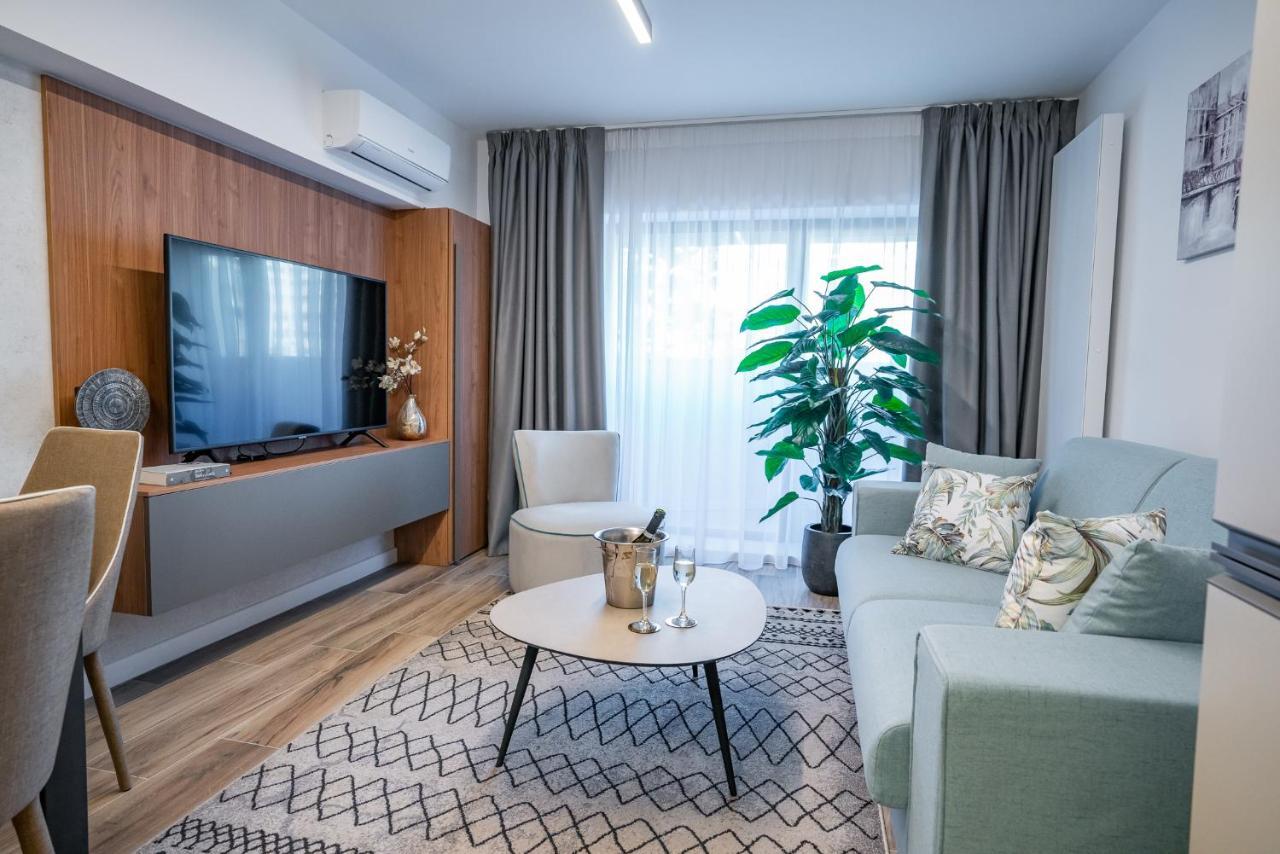 Apartment Novos Premium *